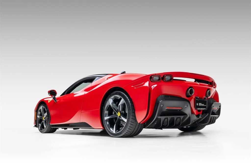 2021 Ferrari SF90 Stradale - Image 9 of 31