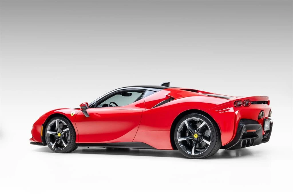 2021 Ferrari SF90 Stradale - Image 8 of 31