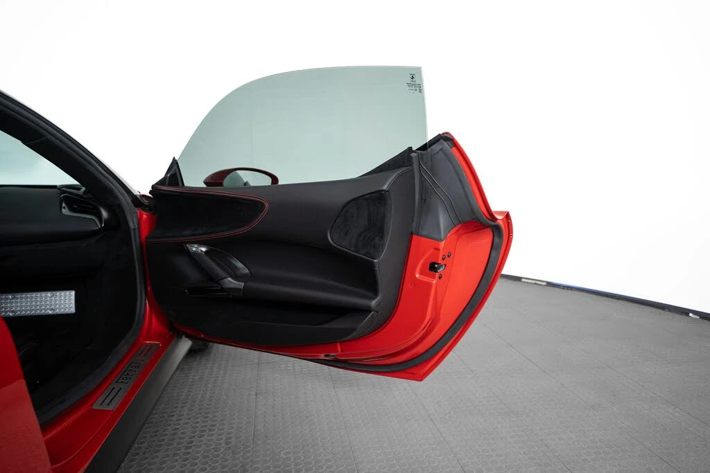 2021 Ferrari SF90 Stradale - Image 18 of 31