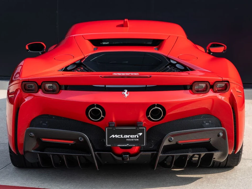 2021 Ferrari SF90 Stradale - Image 8 of 31