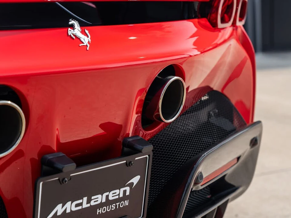 2021 Ferrari SF90 Stradale - Image 17 of 31
