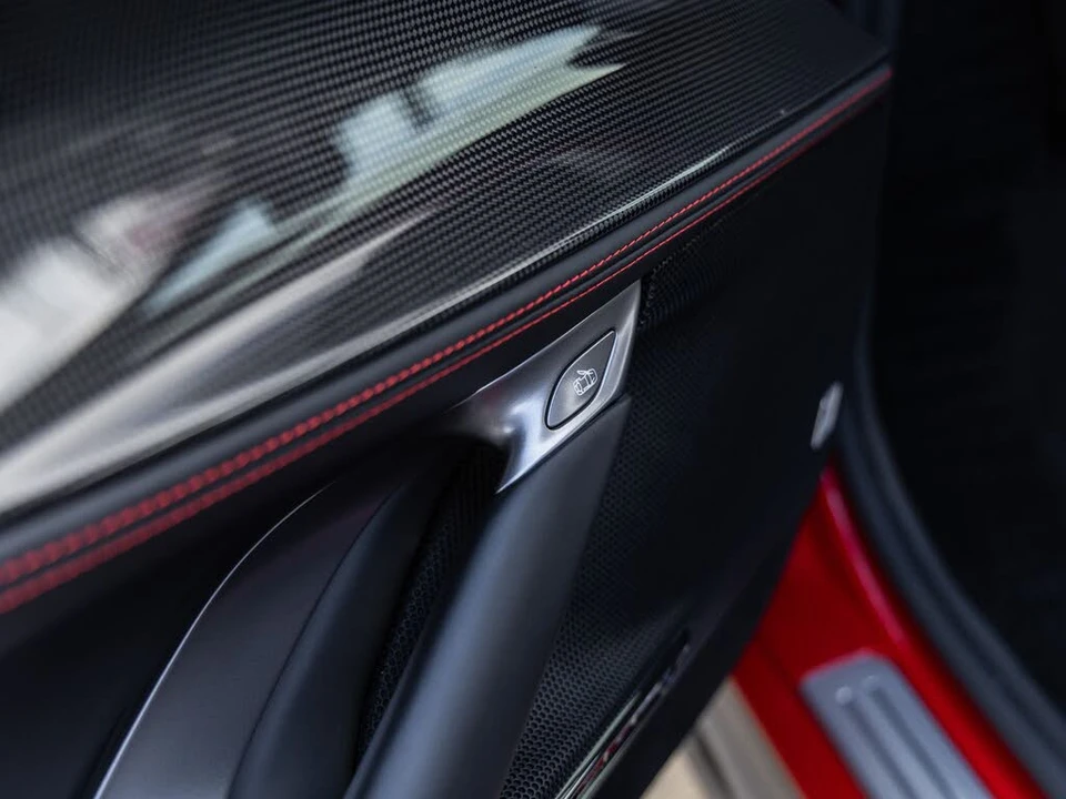 2021 Ferrari SF90 Stradale - Image 30 of 31