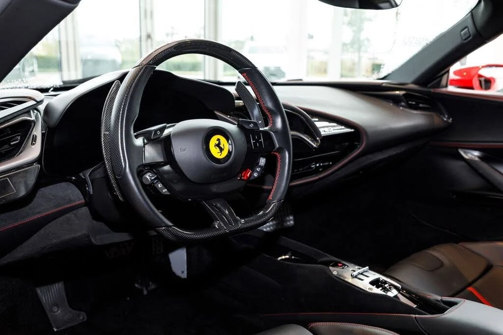 2021 Ferrari SF90 Stradale - Image 29 of 31