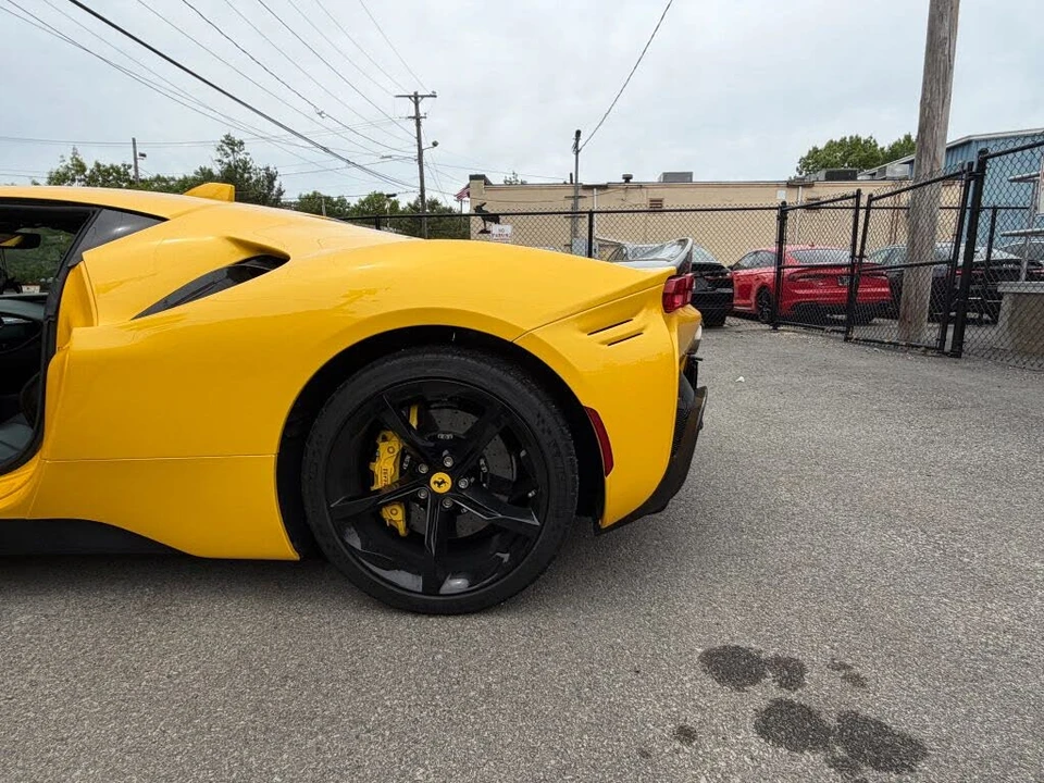 2021 Ferrari SF90 Stradale - Image 26 of 31