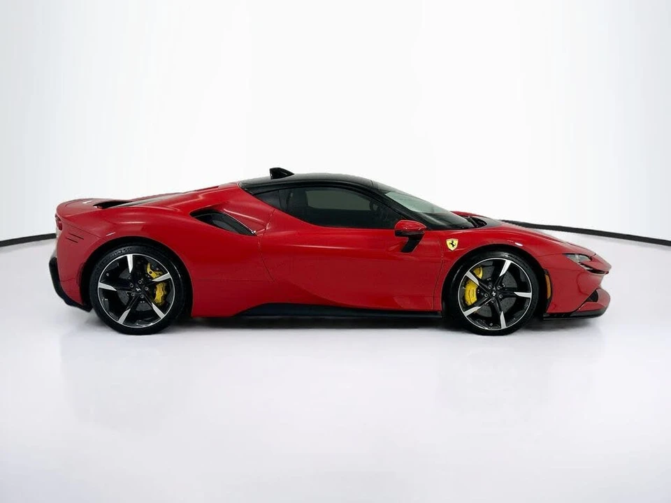 2021 Ferrari SF90 Stradale - Image 4 of 31