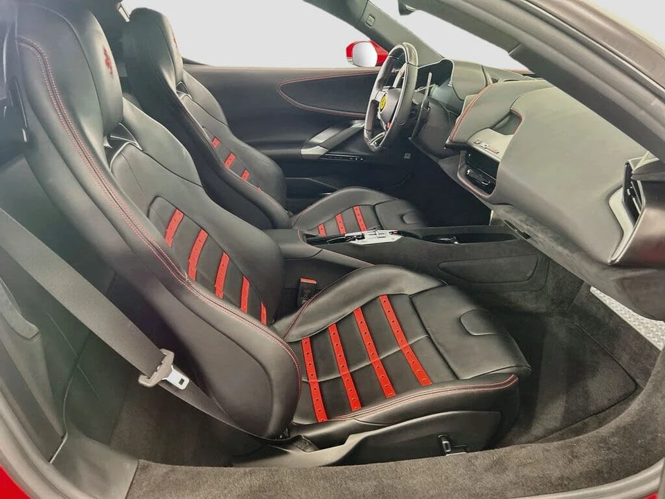 2021 Ferrari SF90 Stradale - Image 19 of 31