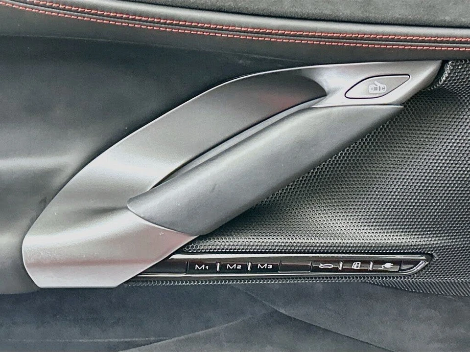 2021 Ferrari SF90 Stradale - Image 20 of 31