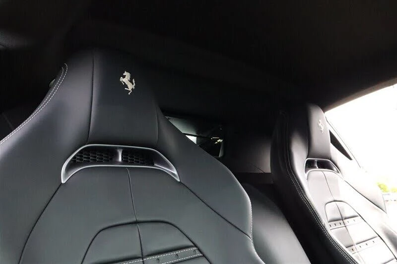 2021 Ferrari SF90 Stradale - Image 27 of 31