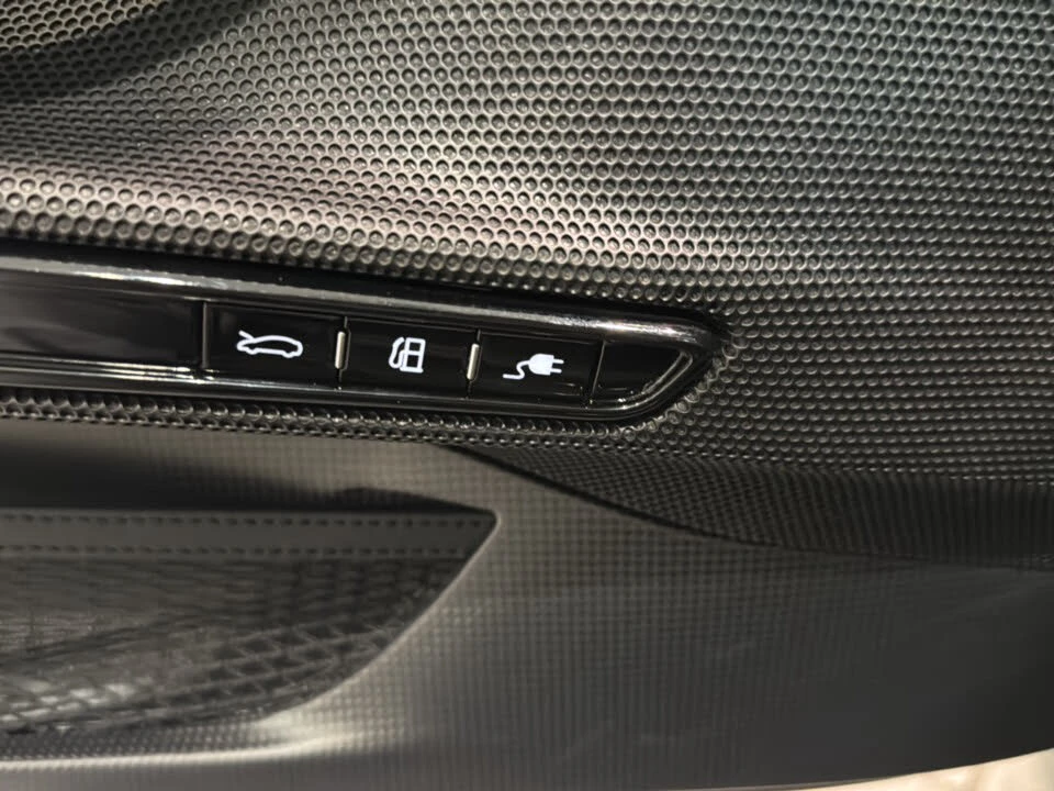 2021 Ferrari SF90 Stradale - Image 20 of 22