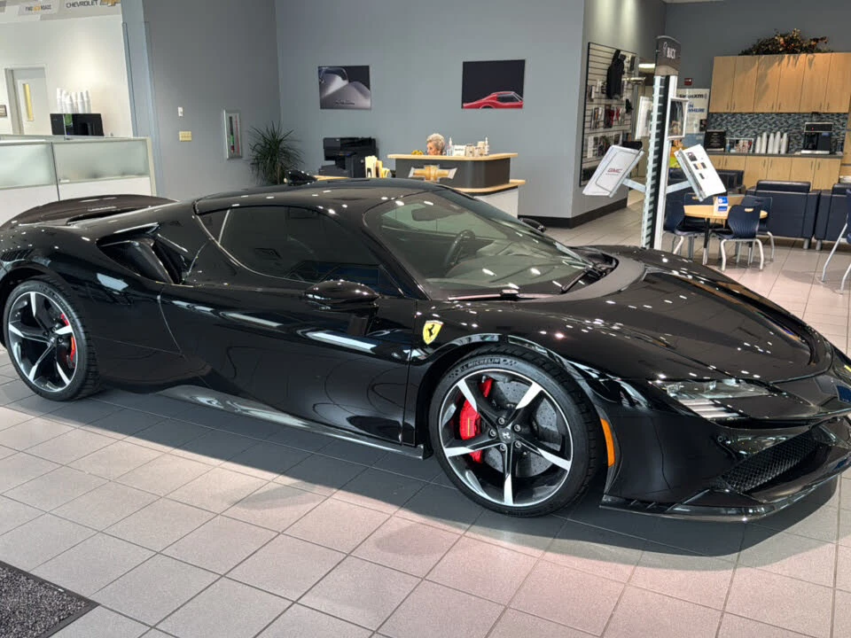 2021 Ferrari SF90 Stradale - Image 3 of 22