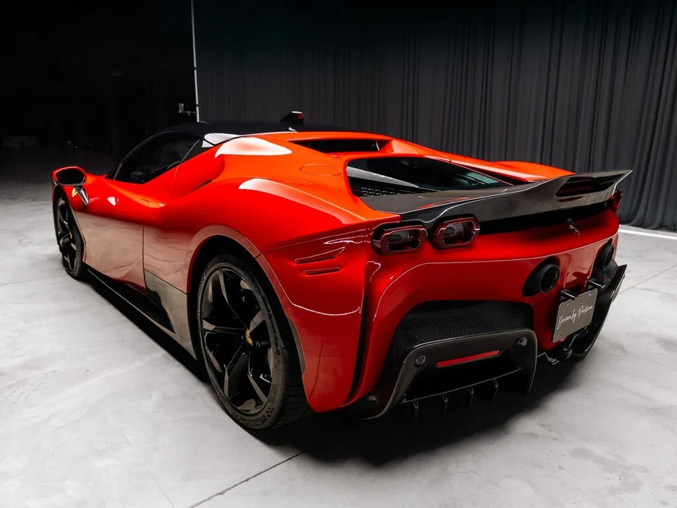 2021 Ferrari SF90 Stradale - Image 16 of 31