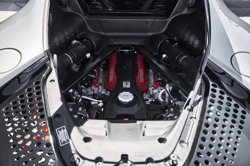 2021 Ferrari SF90 Stradale - Image 25 of 31