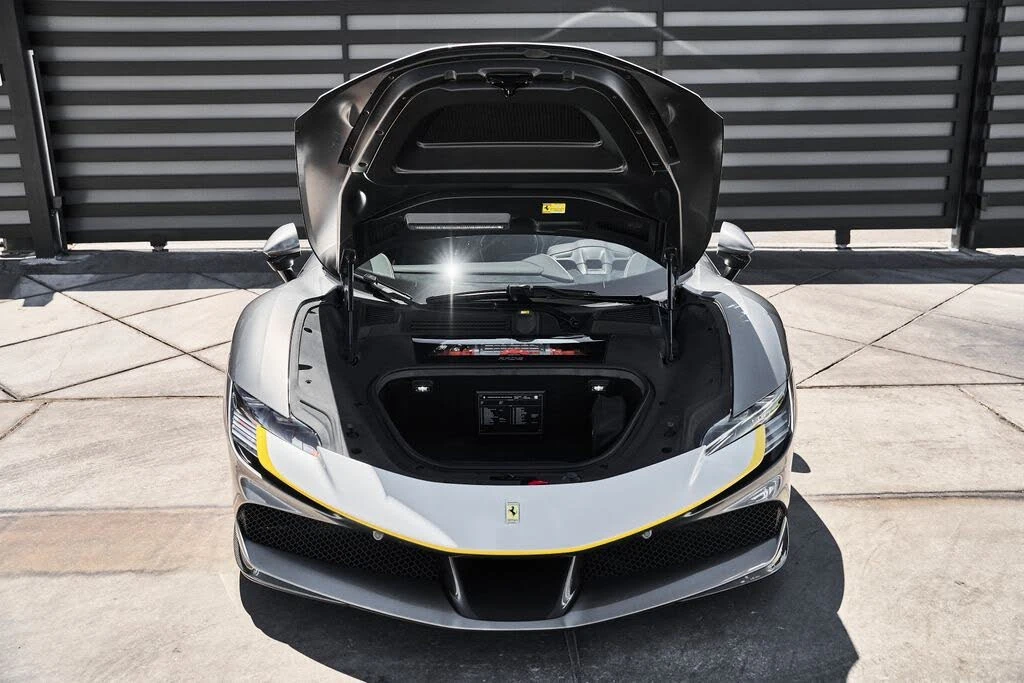 2021 Ferrari SF90 Stradale - Image 18 of 31
