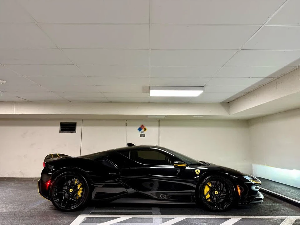2021 Ferrari SF90 Stradale - Image 7 of 31