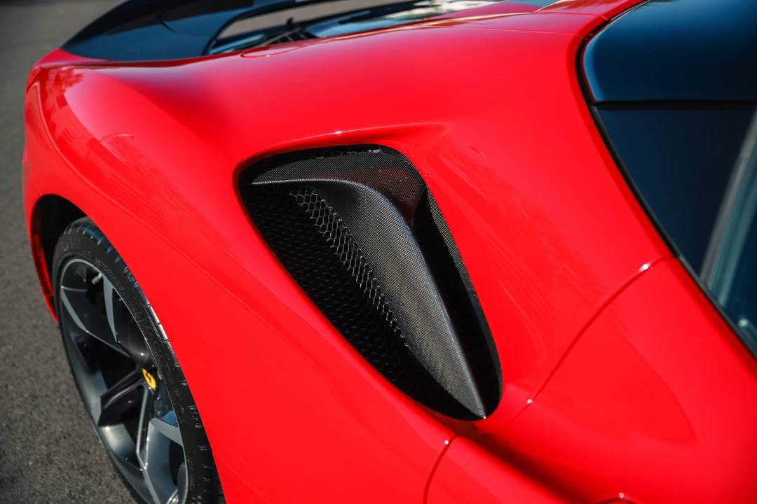 2021 Ferrari SF90 Stradale - Image 27 of 31