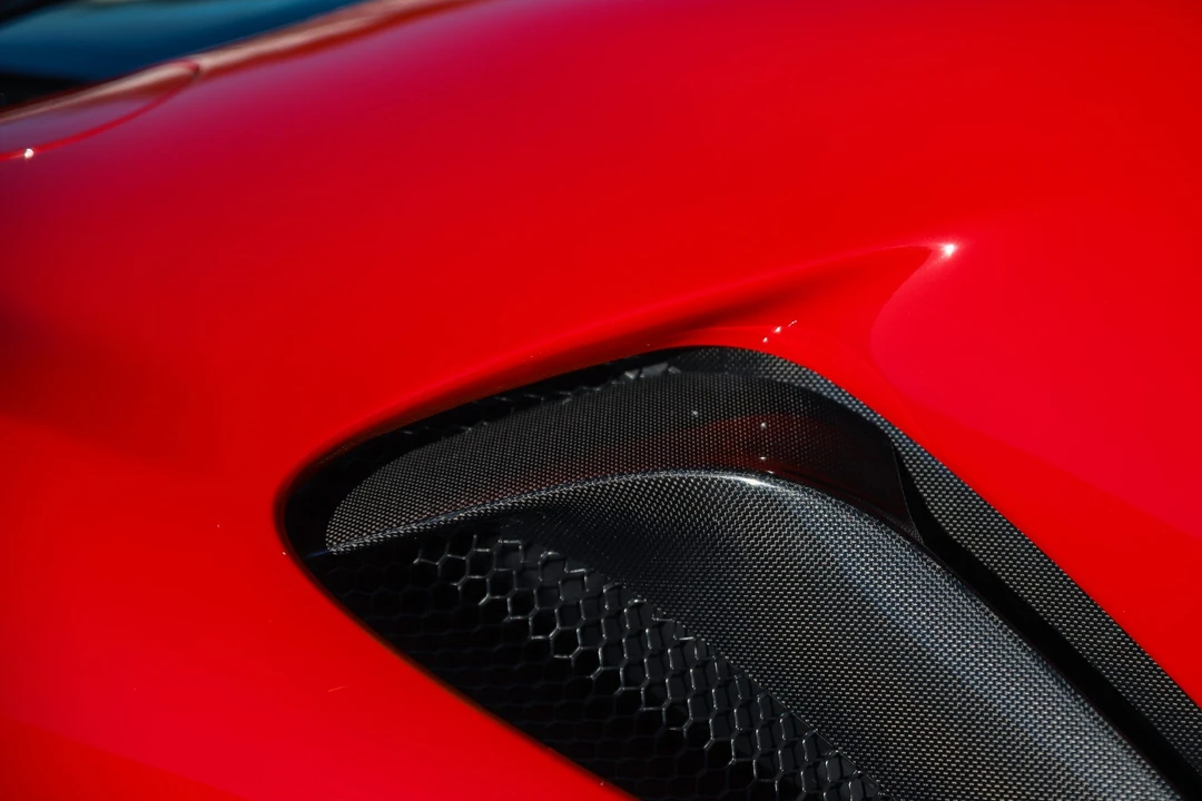 2021 Ferrari SF90 Stradale - Image 28 of 31