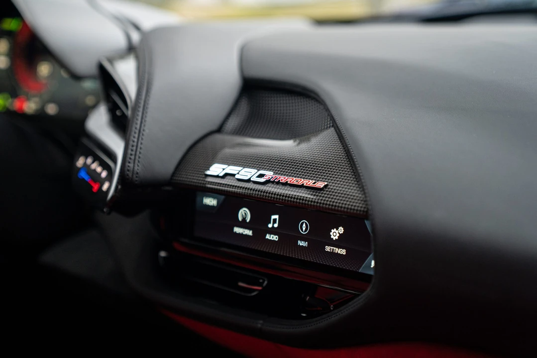 2021 Ferrari SF90 Stradale - Image 30 of 31