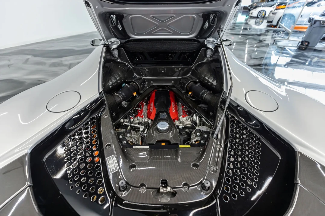 2021 Ferrari SF90 Stradale - Image 30 of 31