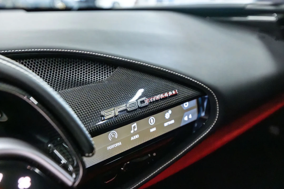 2021 Ferrari SF90 Stradale - Image 27 of 31