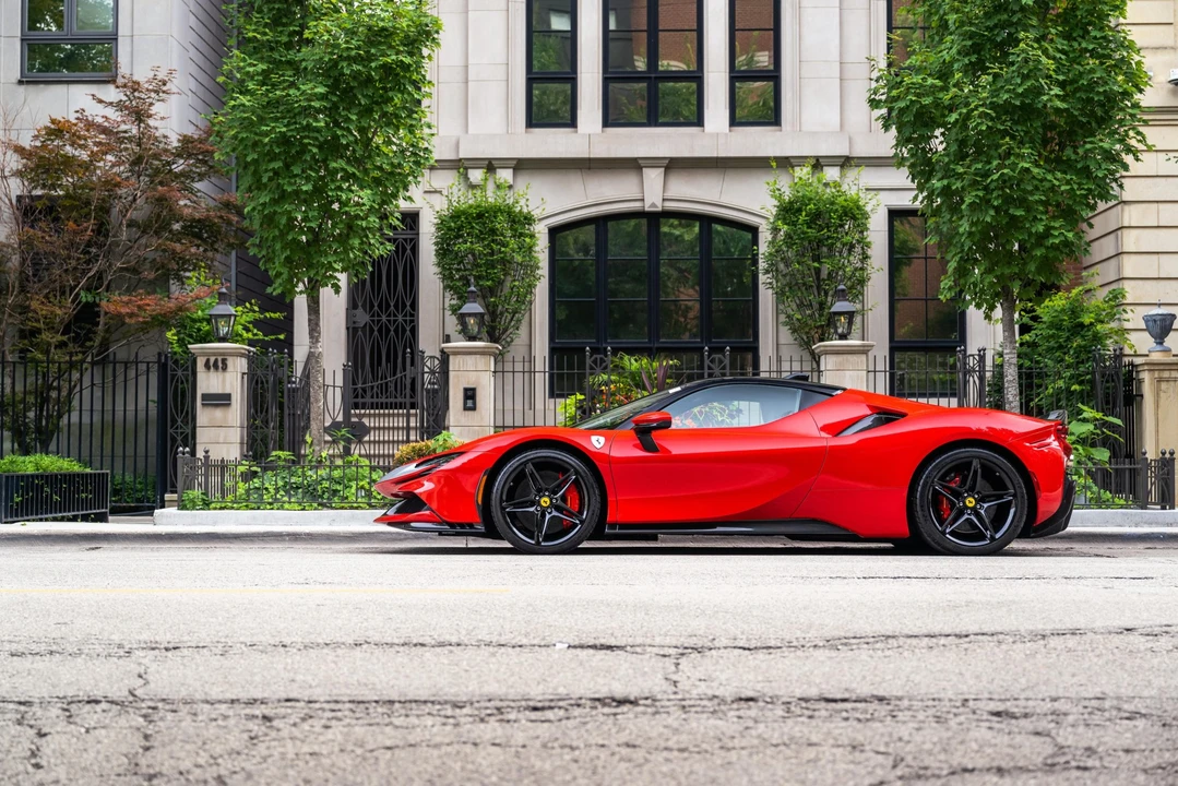 2021 Ferrari SF90 Stradale - Image 13 of 31