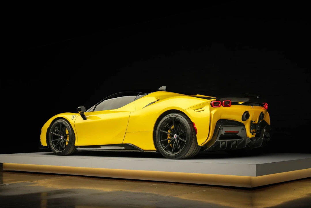 2021 Ferrari SF90 Stradale - Image 27 of 31