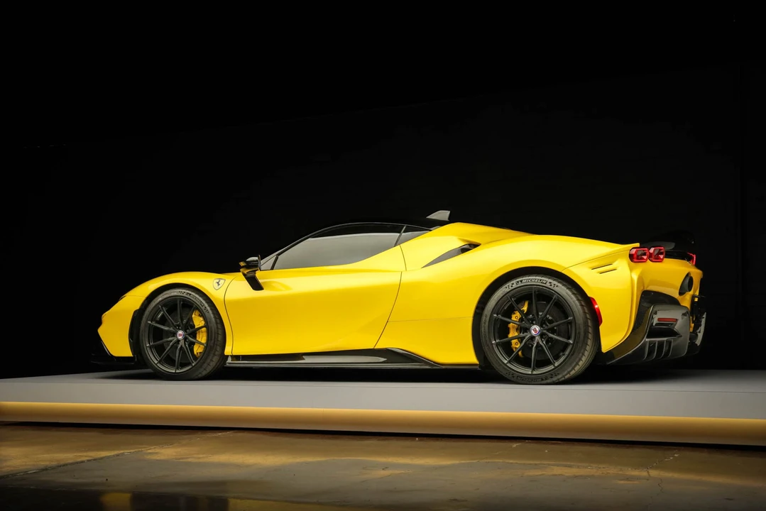 2021 Ferrari SF90 Stradale - Image 28 of 31