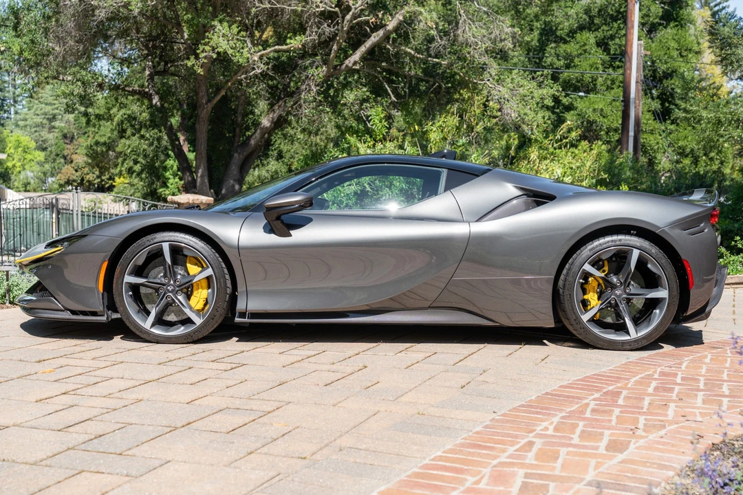 2021 Ferrari SF90 Stradale - Image 10 of 31