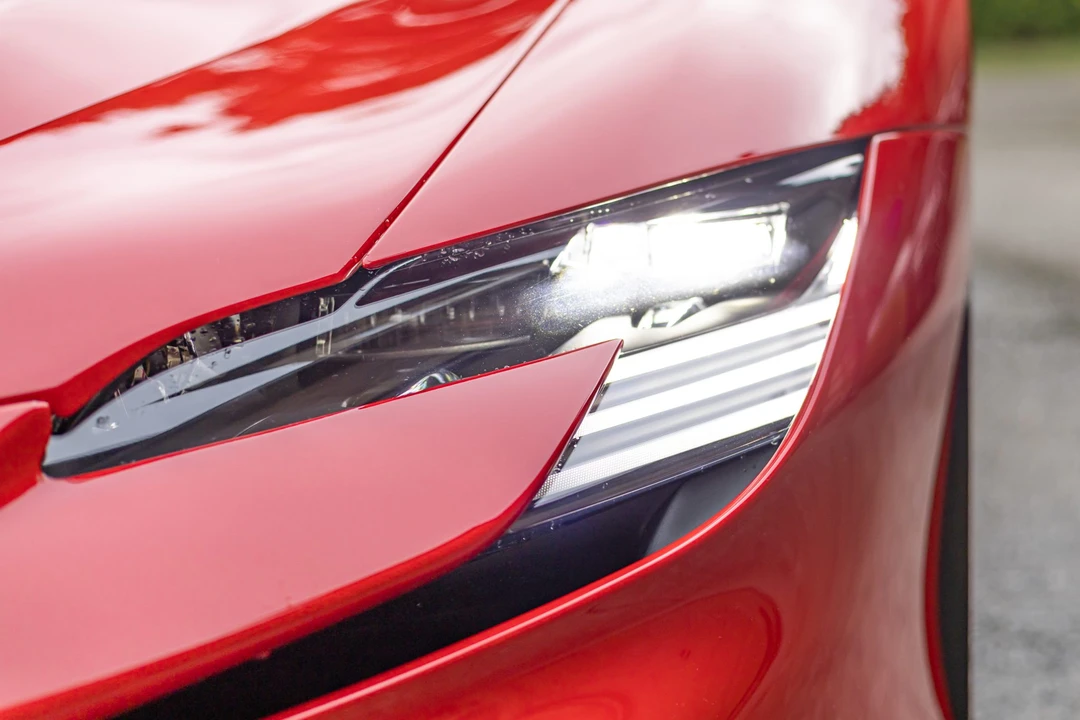 2021 Ferrari SF90 Stradale - Image 13 of 31