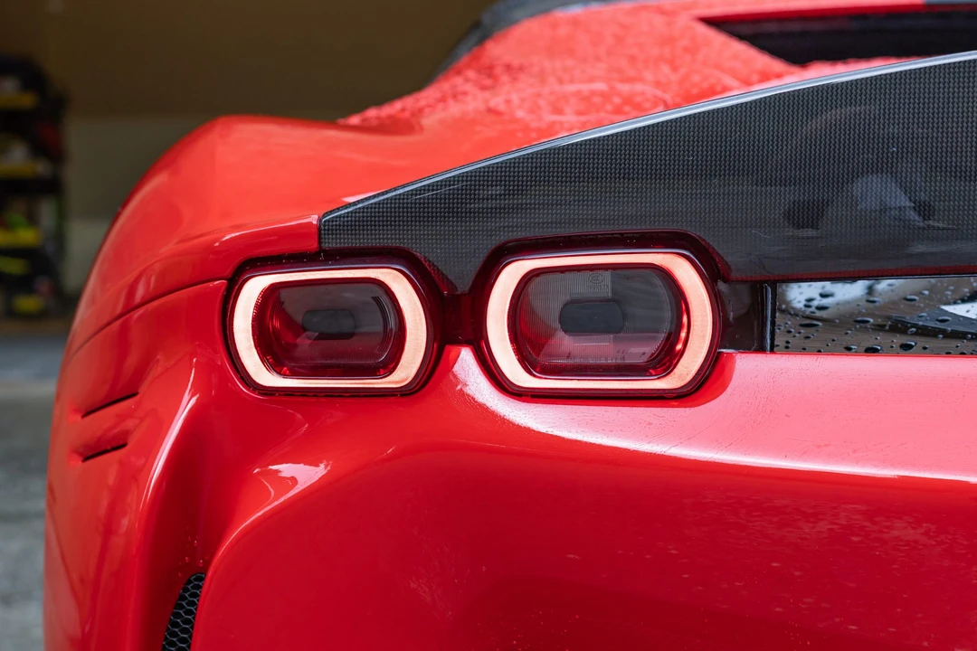 2021 Ferrari SF90 Stradale - Image 25 of 31