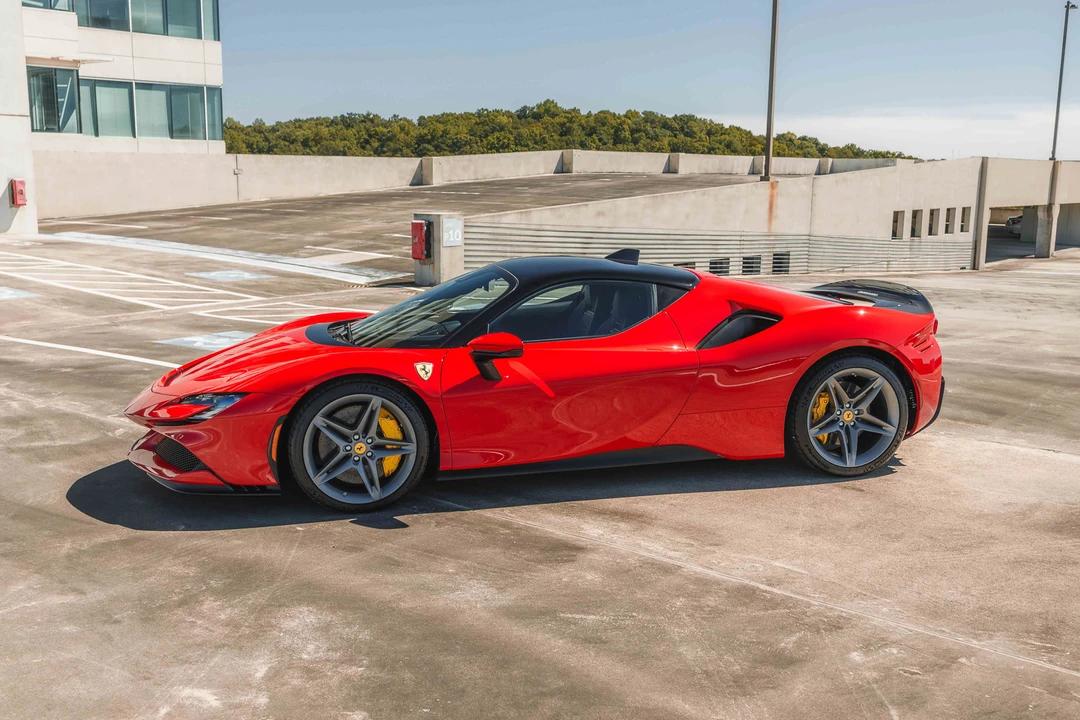 2021 Ferrari SF90 Stradale - Image 8 of 31