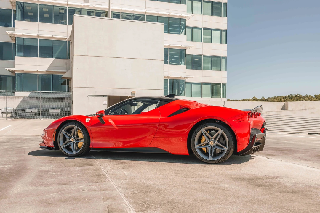 2021 Ferrari SF90 Stradale - Image 11 of 31