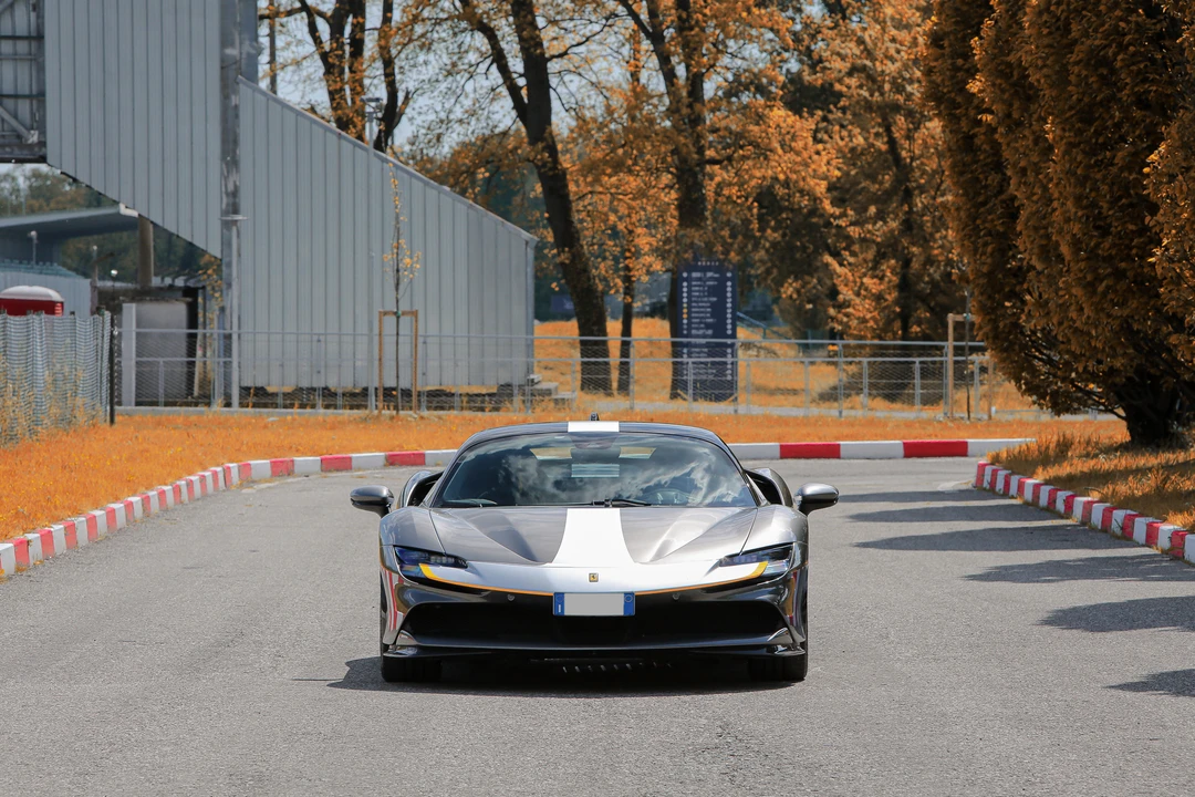 2021 Ferrari SF90 Stradale - Image 11 of 31