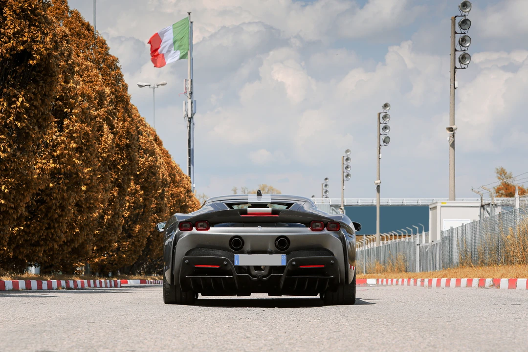 2021 Ferrari SF90 Stradale - Image 12 of 31