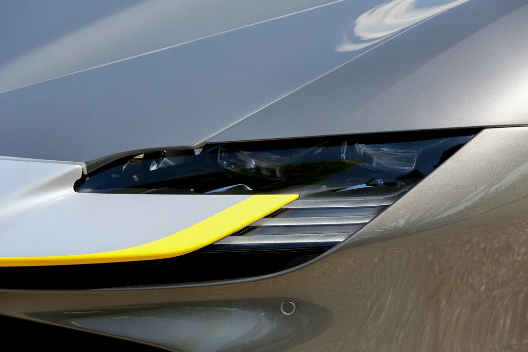 2021 Ferrari SF90 Stradale - Image 16 of 31