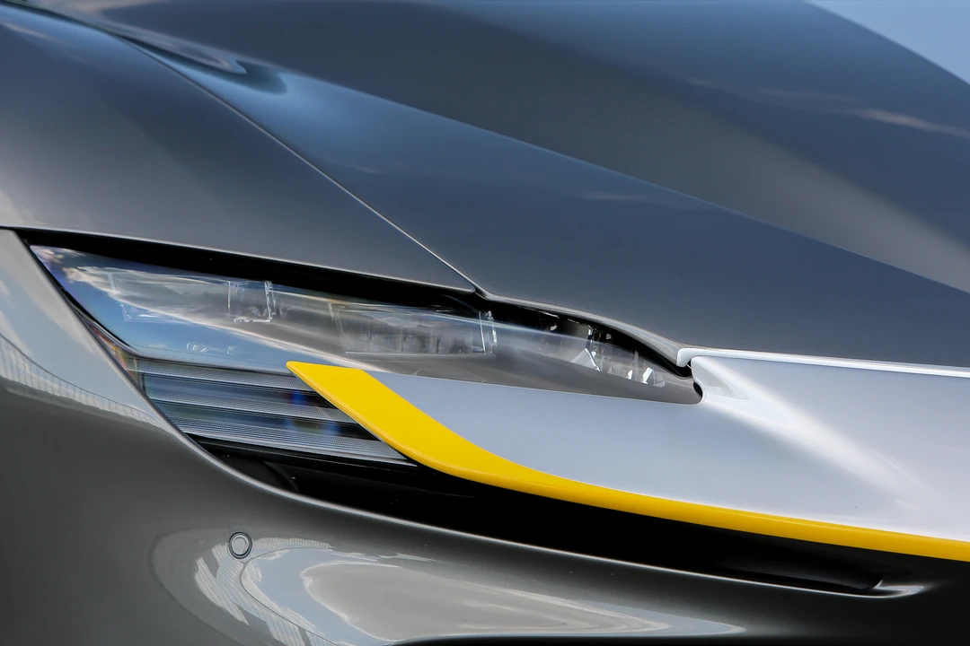 2021 Ferrari SF90 Stradale - Image 25 of 31