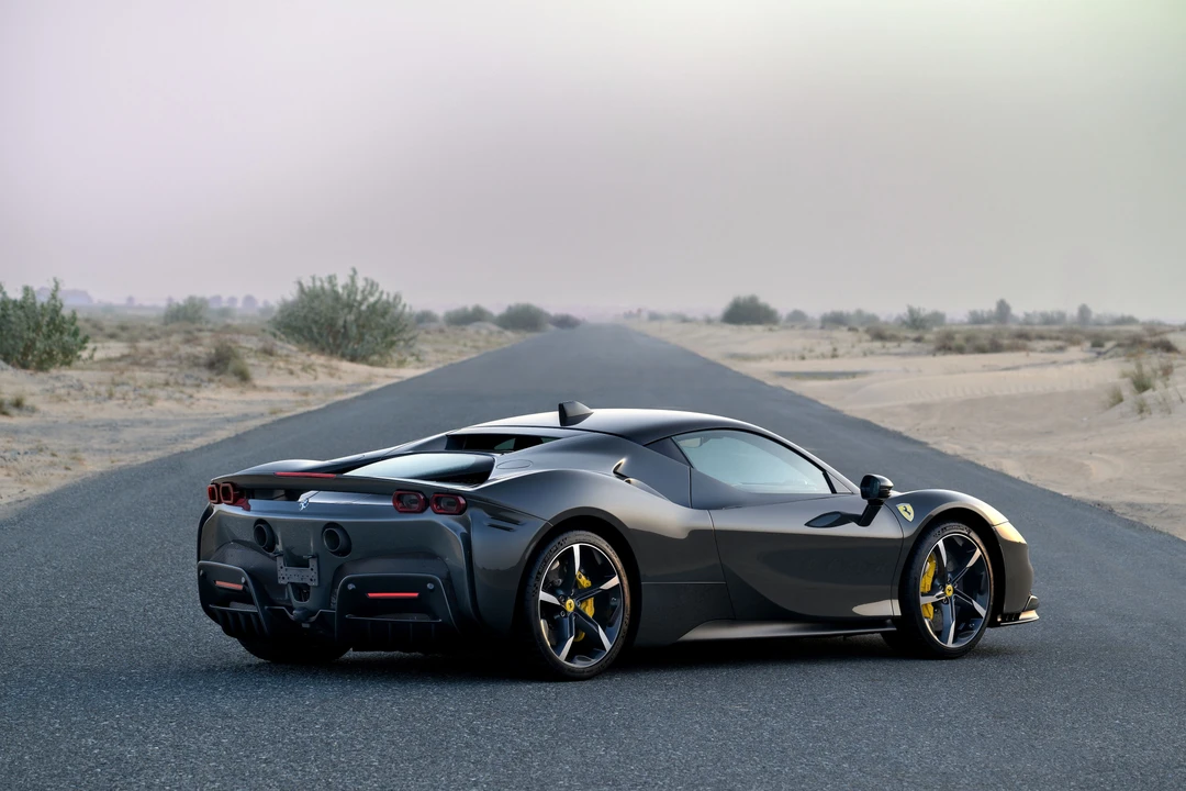 2021 Ferrari SF90 Stradale - Image 18 of 31