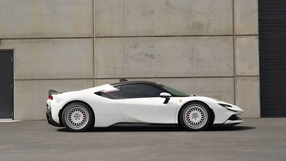 2021 Ferrari SF90 Stradale - Image 4 of 20