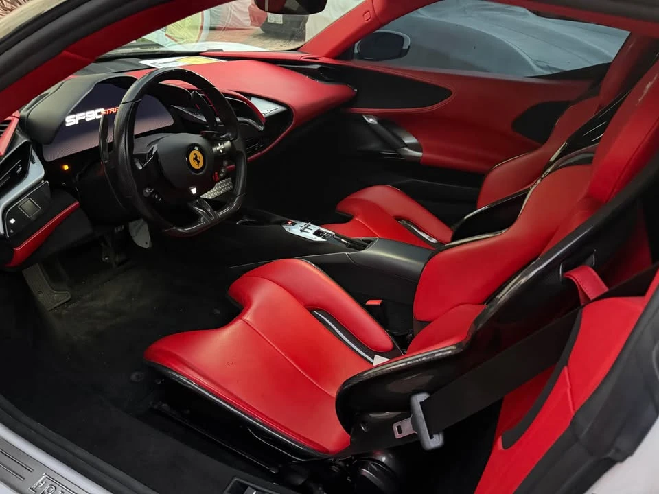 2021 Ferrari SF90 Stradale - Image 6 of 10