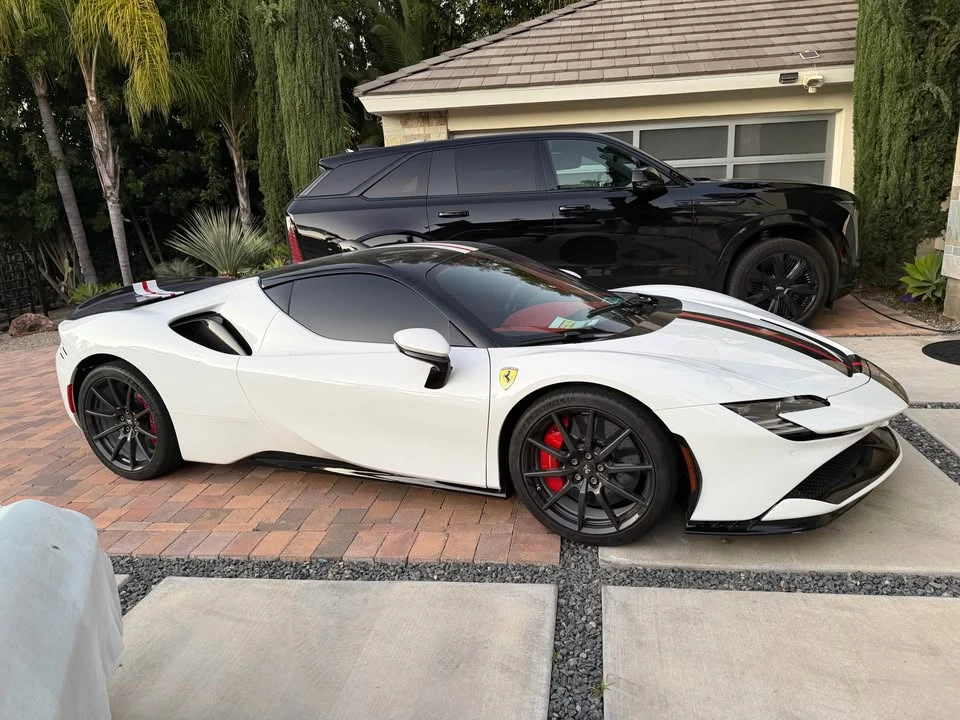 2021 Ferrari SF90 Stradale - Image 2 of 10