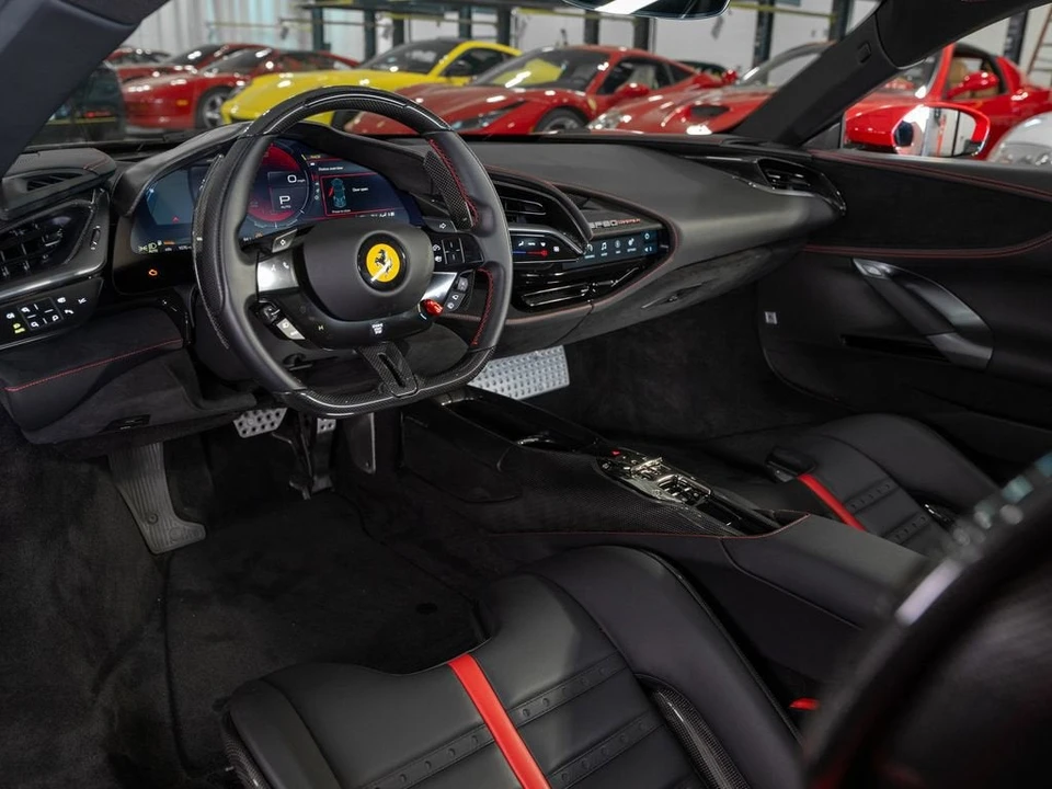 2021 Ferrari SF90 Stradale - Image 19 of 31