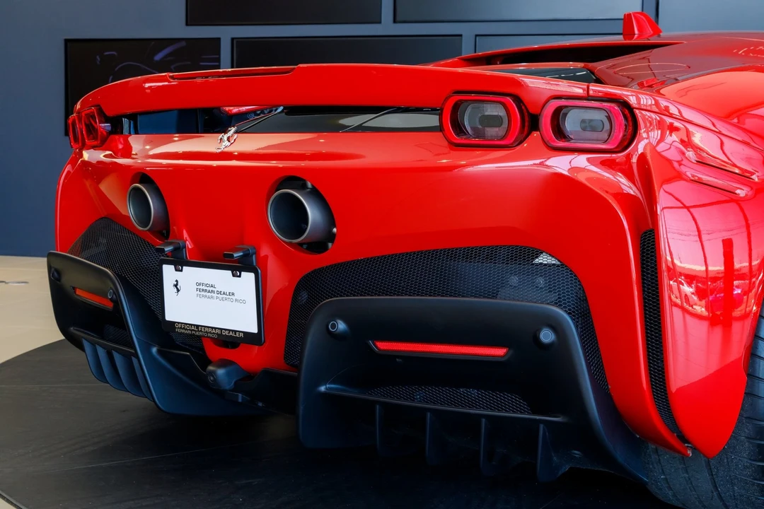 2021 Ferrari SF90 Stradale - Image 9 of 31