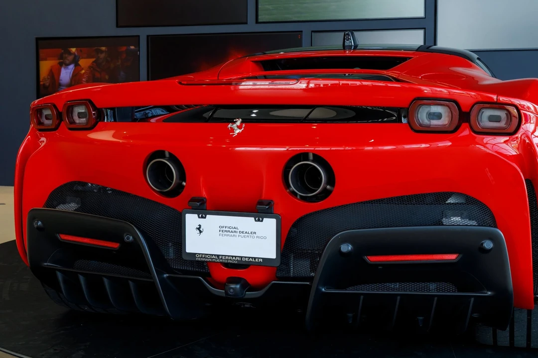 2021 Ferrari SF90 Stradale - Image 9 of 31