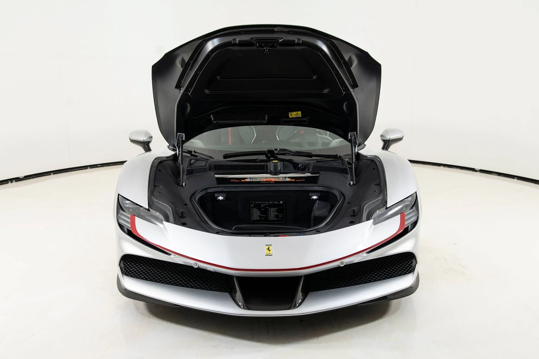 2021 Ferrari SF90 Stradale - Image 29 of 31
