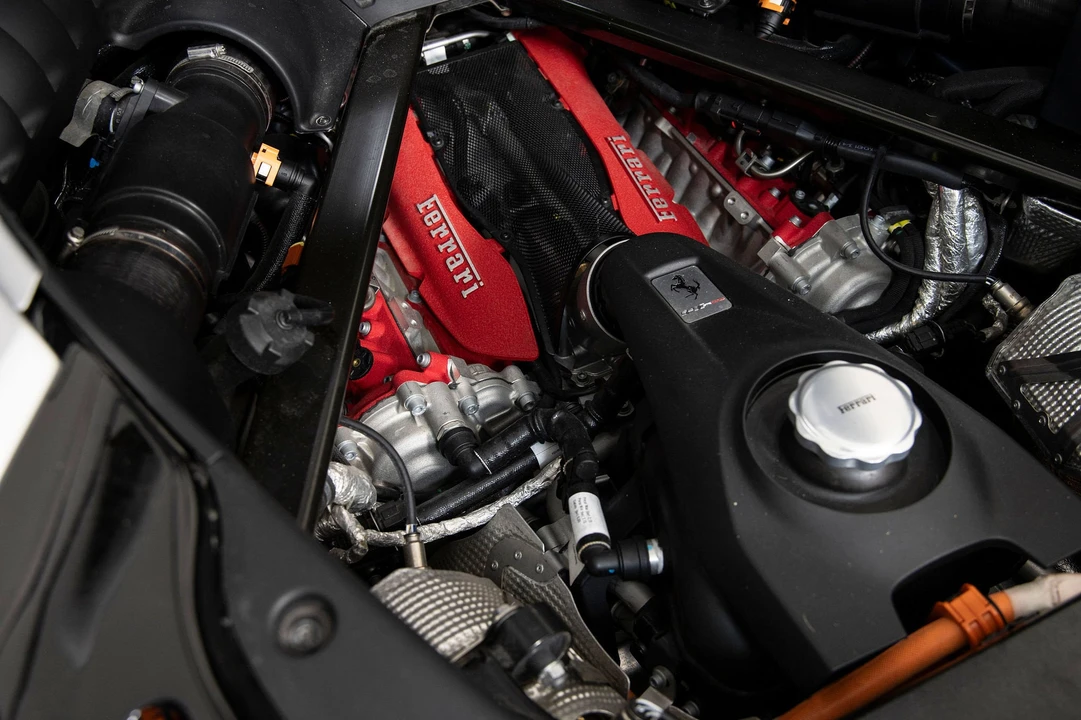2021 Ferrari SF90 Stradale - Image 27 of 31