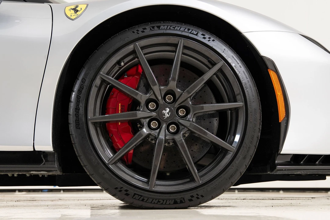 2021 Ferrari SF90 Stradale - Image 19 of 31