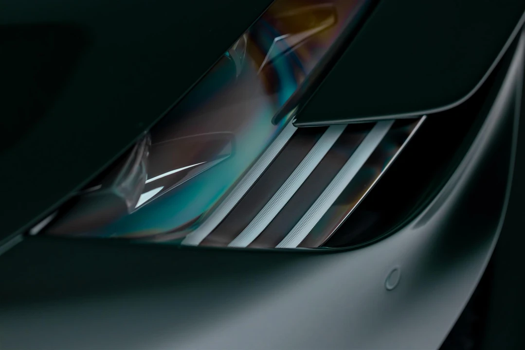 2021 Ferrari SF90 Stradale - Image 23 of 31