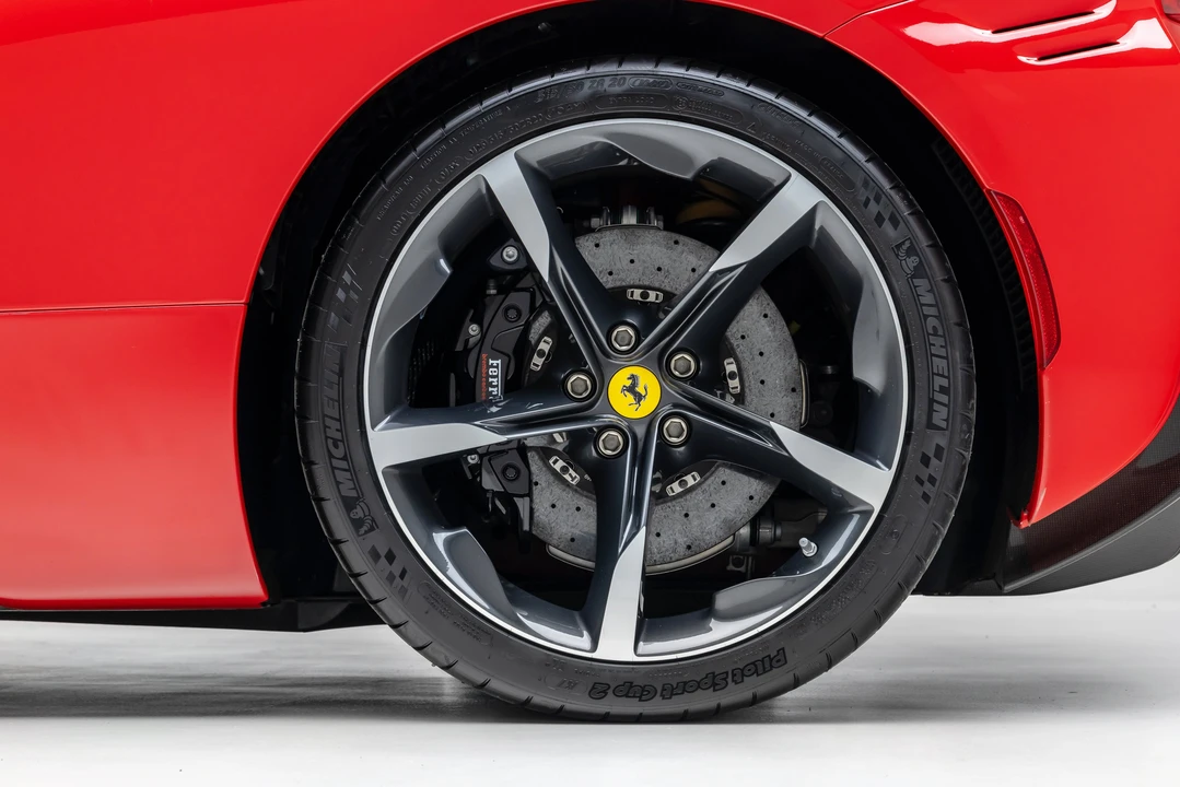 2021 Ferrari SF90 Stradale - Image 11 of 31
