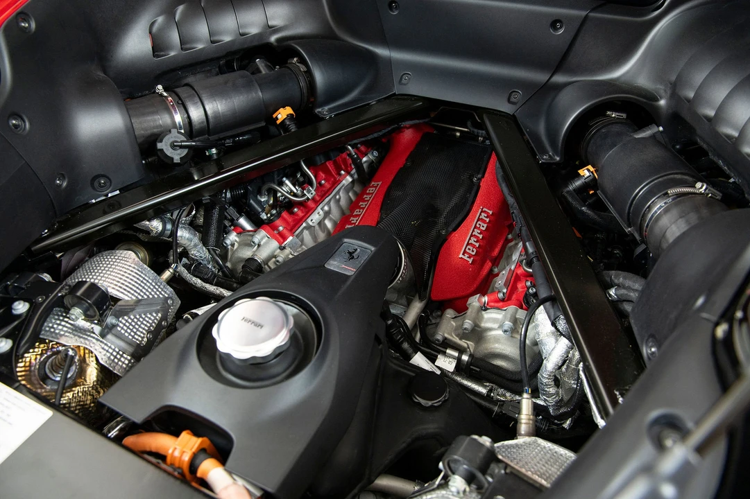 2021 Ferrari SF90 Stradale - Image 30 of 31