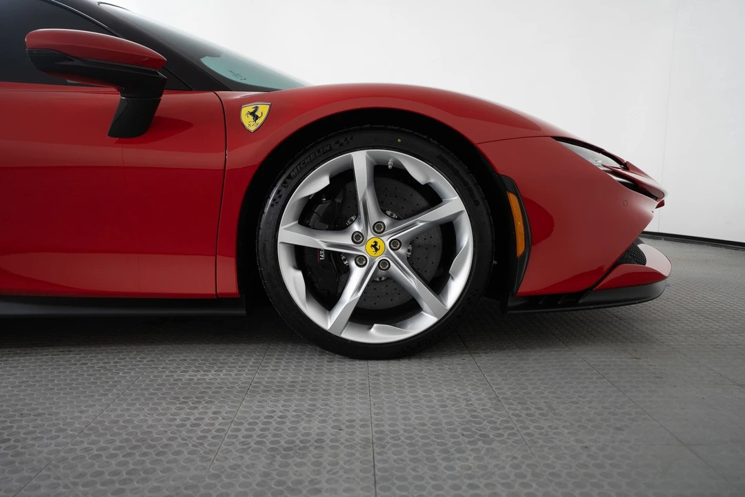 2021 Ferrari SF90 Stradale - Image 19 of 31