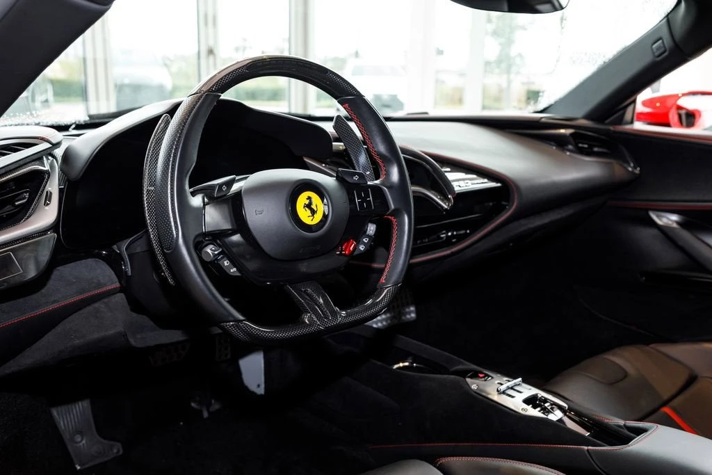 2021 Ferrari SF90 Stradale - Image 29 of 31